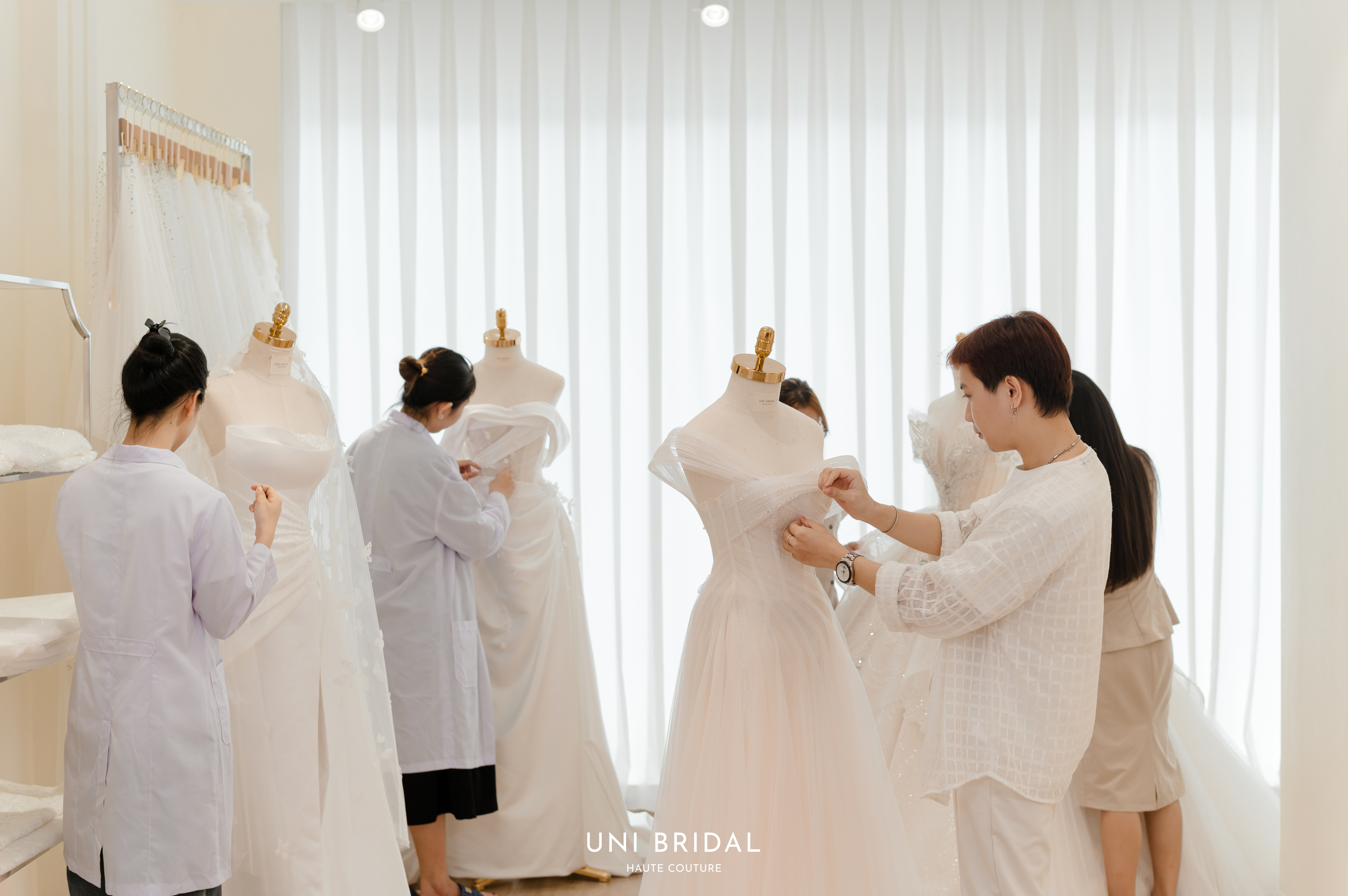 Địa chỉ showroom váy cưới đáng tin cậy