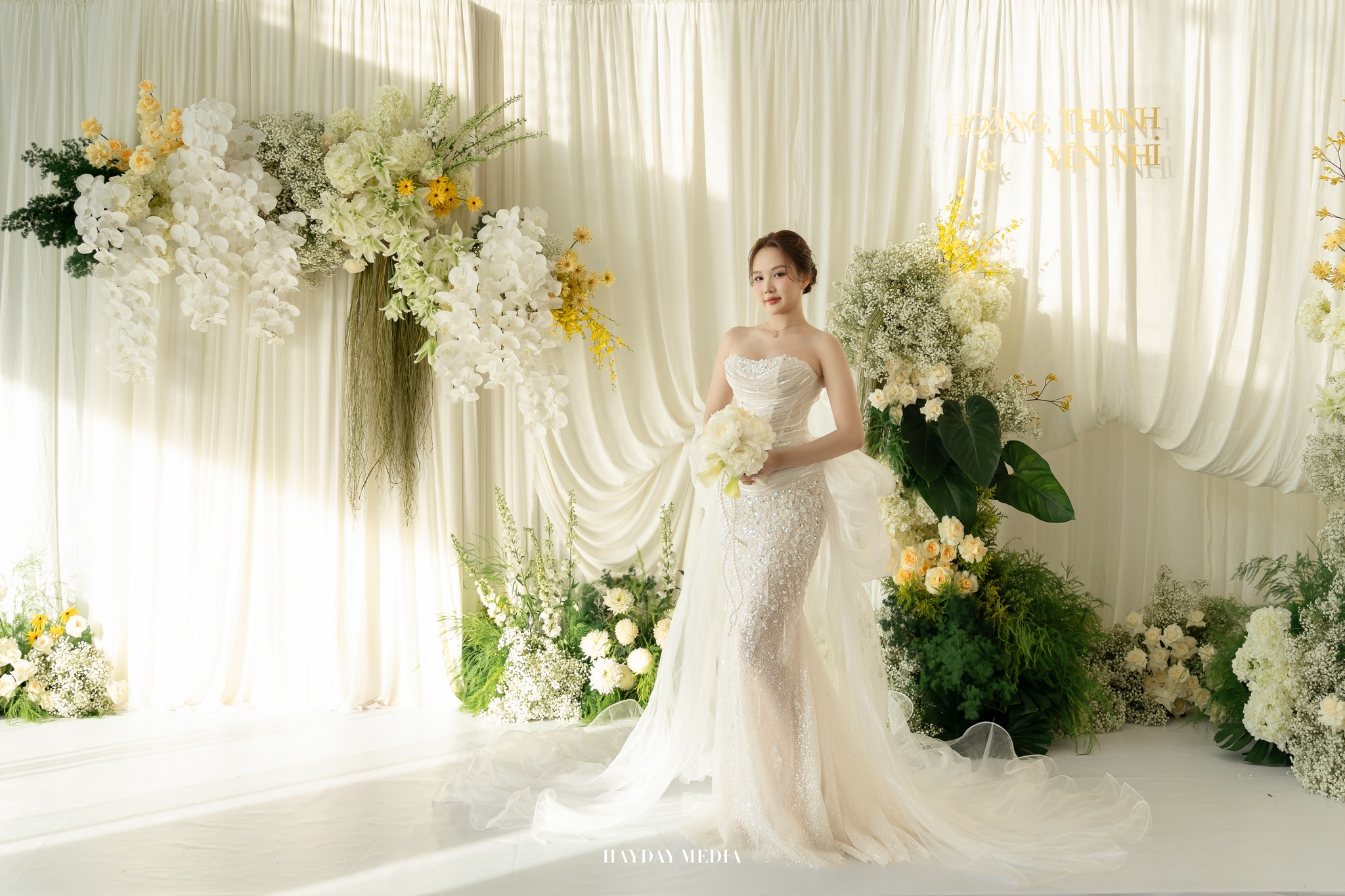 Dịch vụ may váy cưới từ xa mang lại nhiều ưu điểm vượt trội