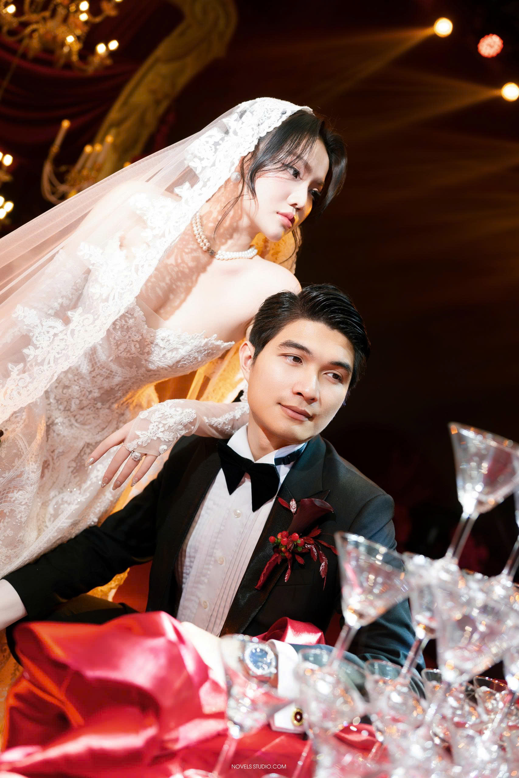 Cặp đôi “tiên đồng ngọc nữ” nhà Uni Bridal