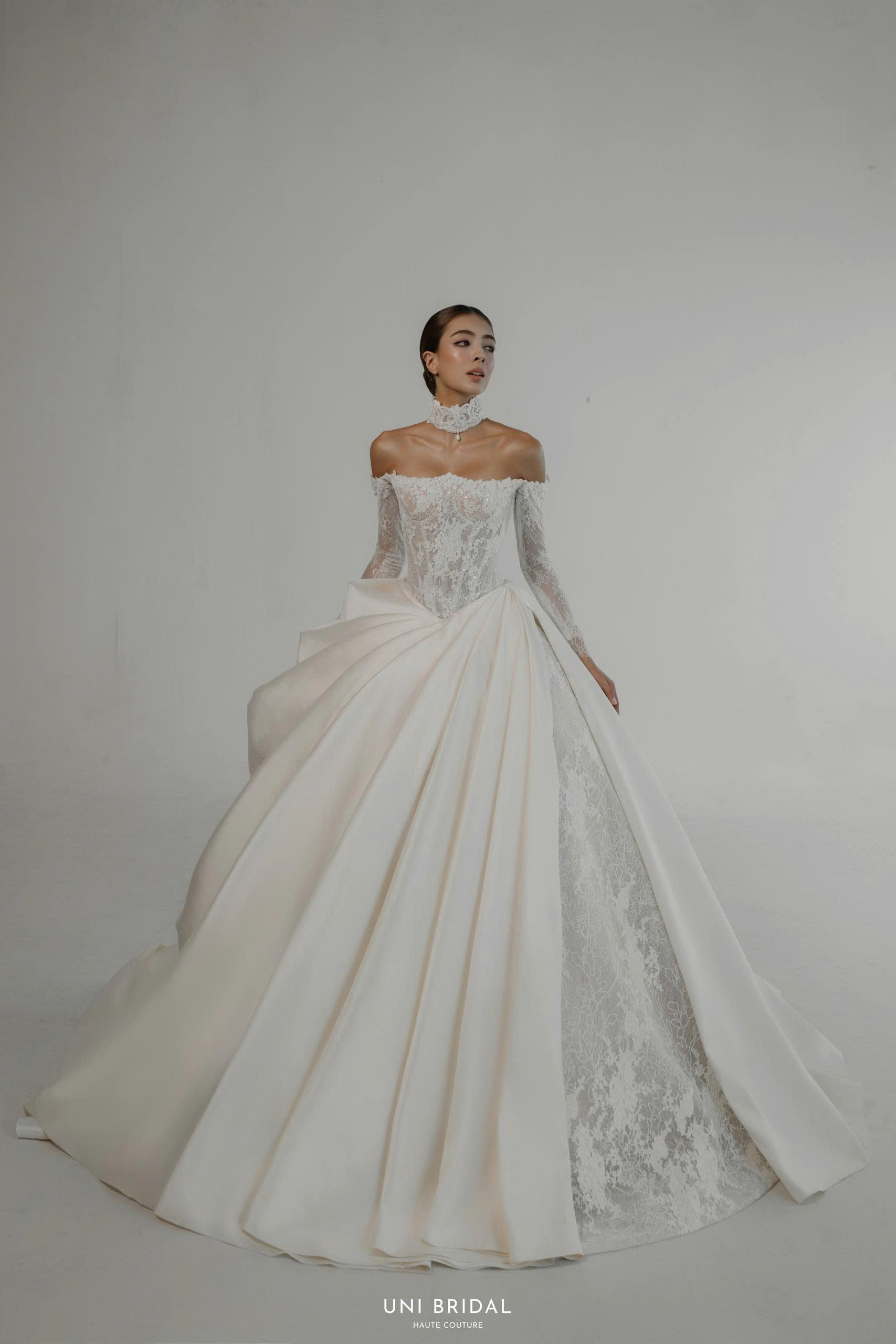 Thiết kế váy cưới mới của Uni Bridal với giá thuê lý tưởng