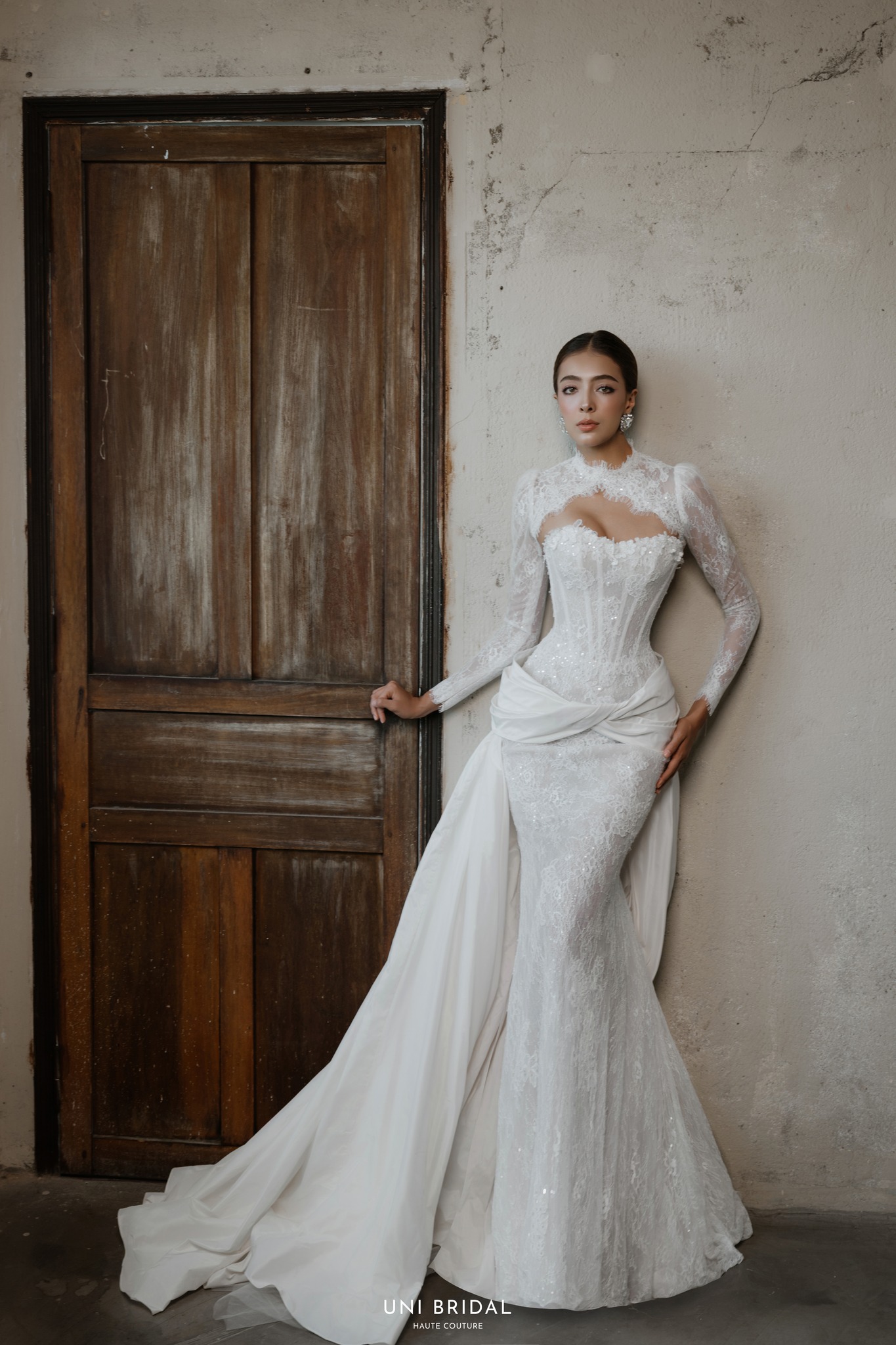 Xu hướng váy cưới thiết kế riêng với việc phối hợp các chi tiết tạo điểm nhấn cá nhân