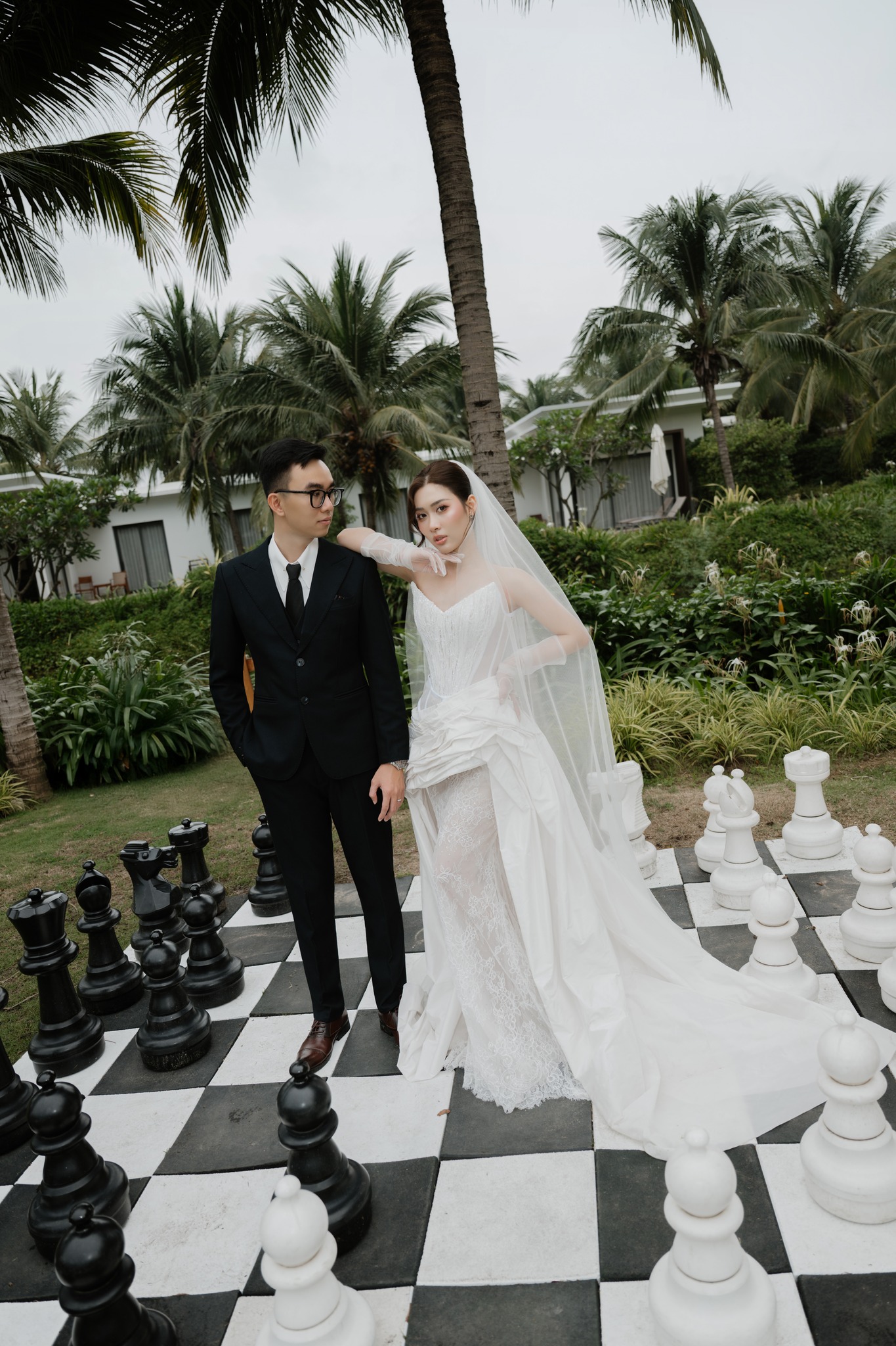 Một thiết kế váy cưới chụp Pre-wedding tạo nên sự thoải mái cho nàng dâu