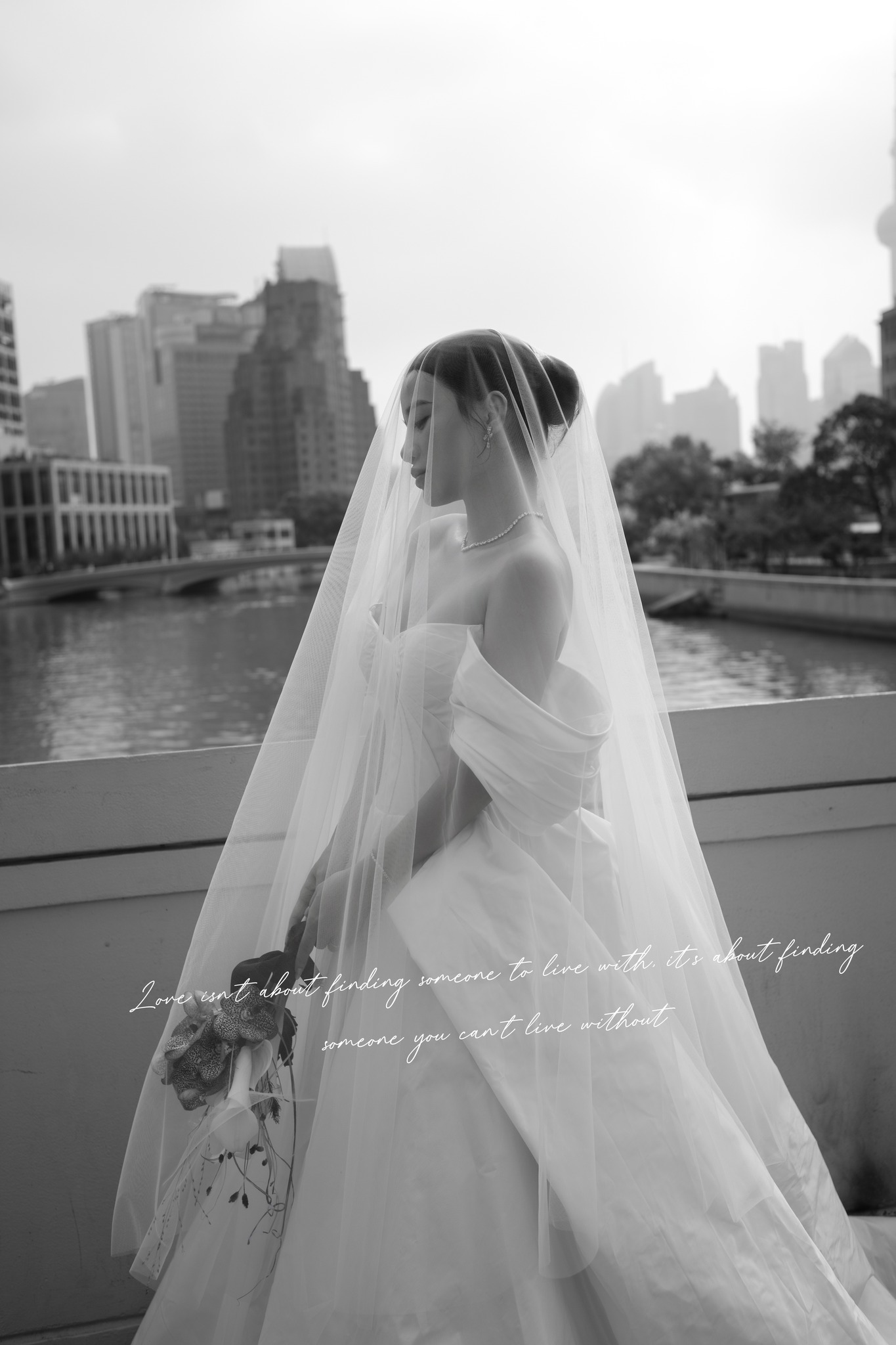 Mỗi một thiết kế váy cưới đều được Uni Bridal chăm chút để nổi bật trong từng khoảnh khắc