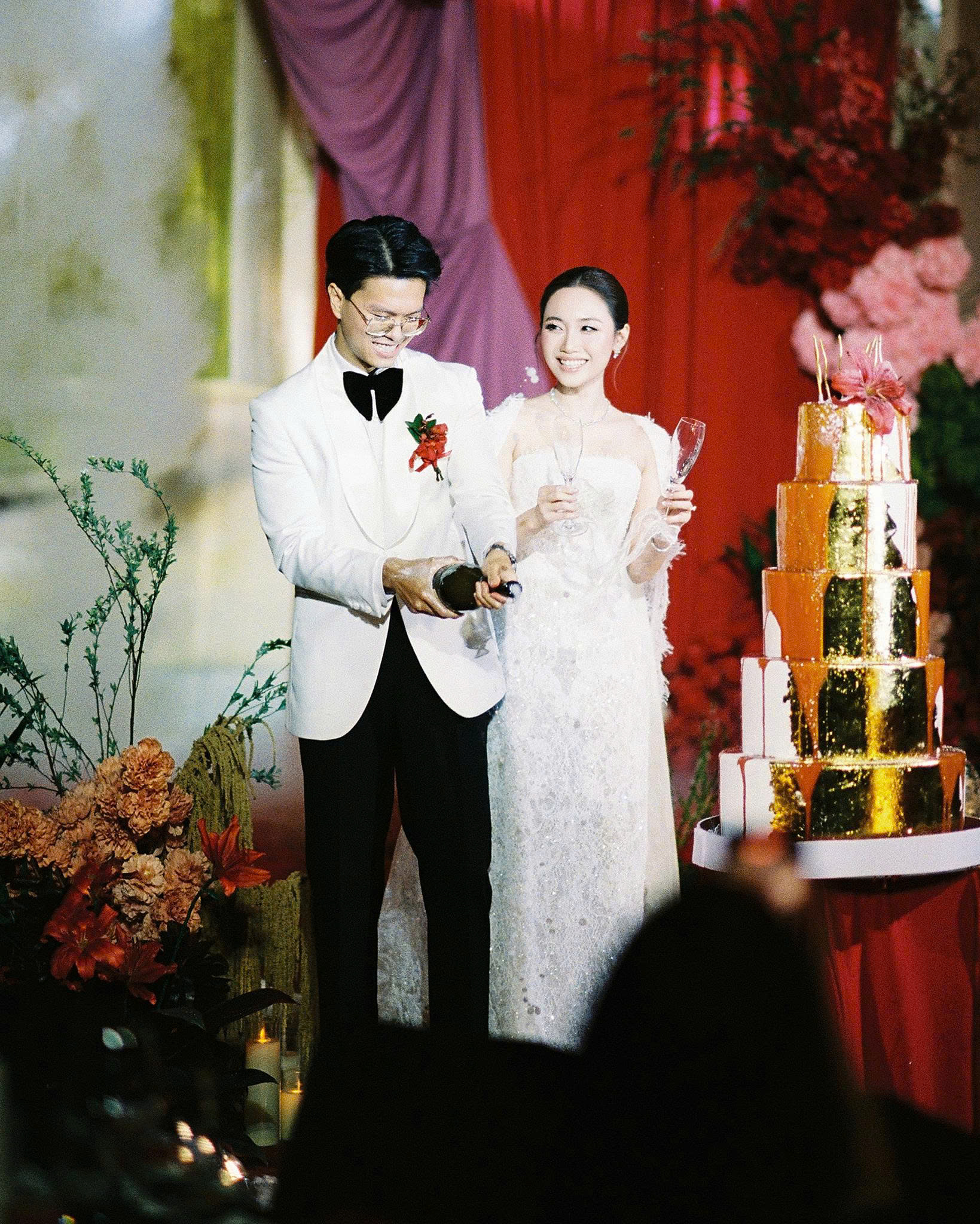 Dáng vẻ hạnh phúc của nàng dâu Ngọc Ánh trong ngày trọng đại