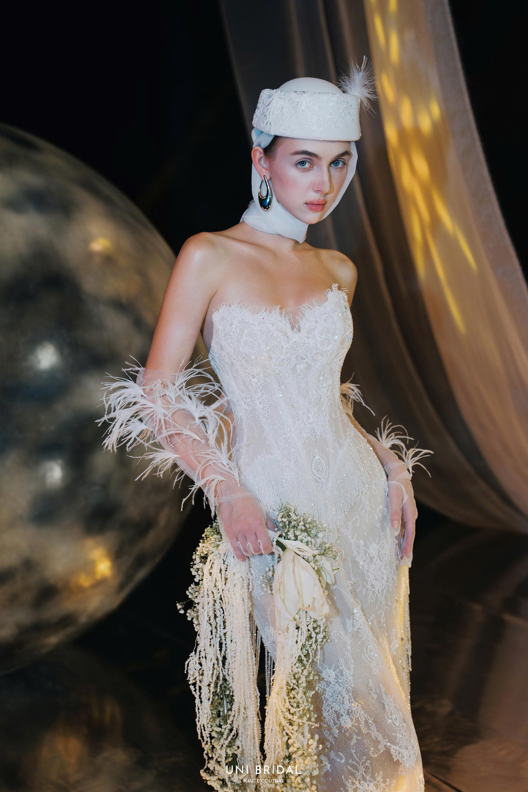 Tinh thần thiết kế riêng biệt của Fleur de Reine phản chiếu khí chất của nàng dâu hiện đại