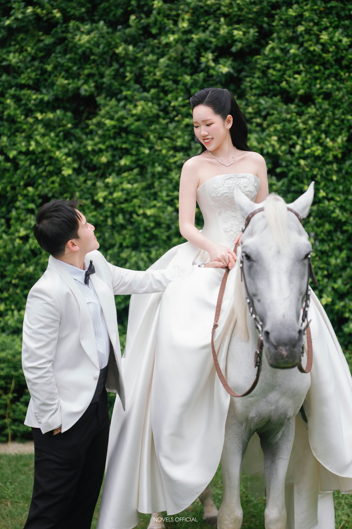 Váy cưới Pre-wedding có những điểm nhấn khác biệt để tạo nên thuận tiện cho chụp ảnh